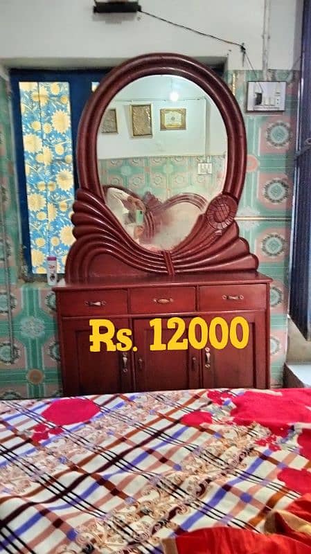 Very good condition. . Dresseing 12000. Bed 22000 10