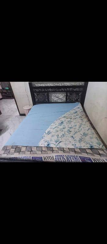 4/6 iron bed with metress urgent sale almost new 1