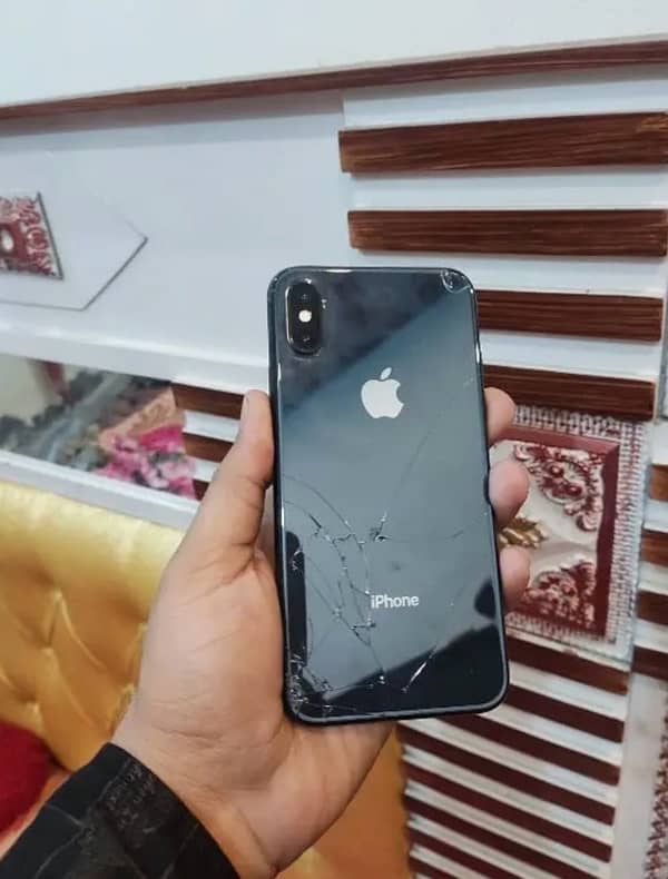 IPHONE XS 64GB FU PTA APPROVED 1