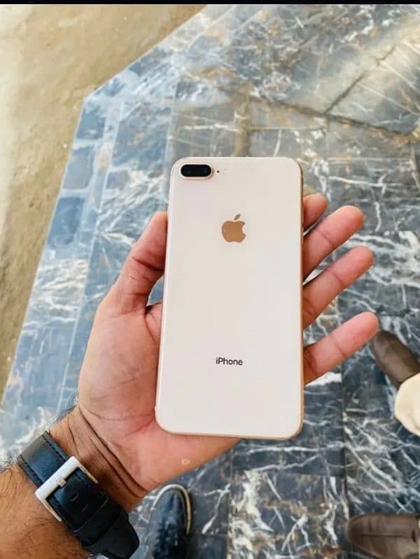 iphone 8 plus for sale new condition 10/10 0