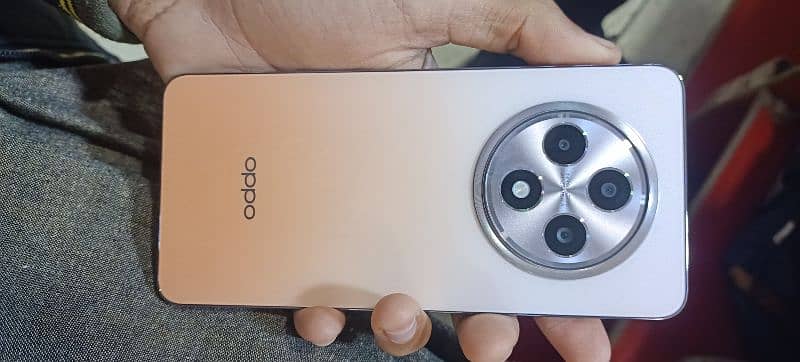 all ok ha Koi maslani oppo reno 12f5g  jarurat hai paise ki warranty 2