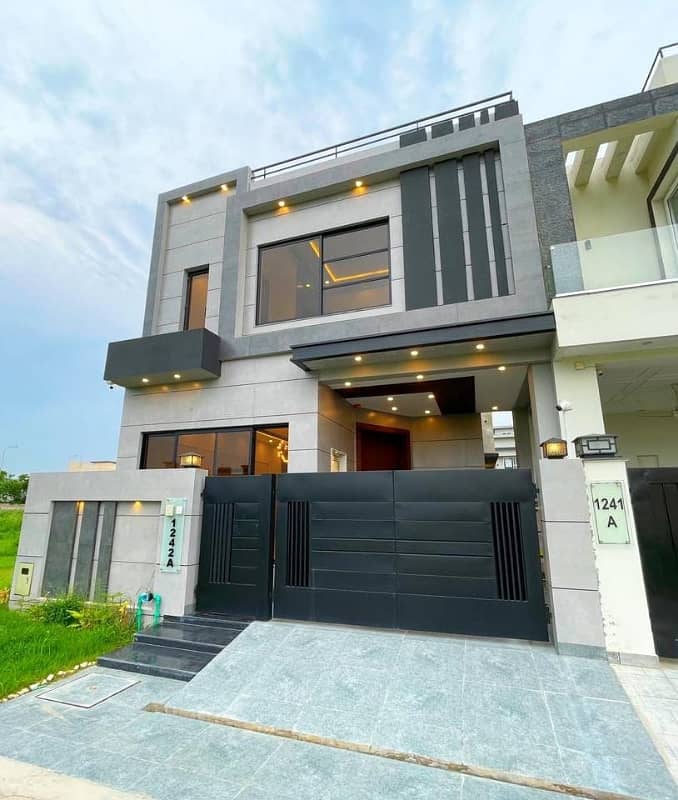 5 MARLA MODERN DESIGN HOUSE AVAILABLE FOR RENT IN DHA 0