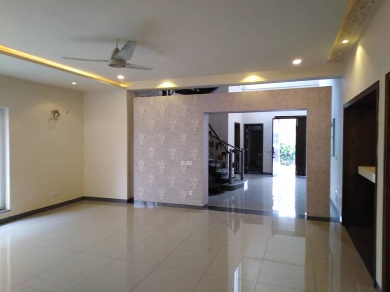 1 Kanal Modern Out New House Prime Hot For Rent Dha Phase4 8