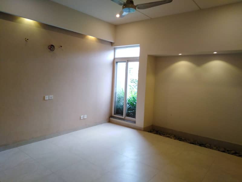 1 Kanal Modern Out New House Prime Hot For Rent Dha Phase4 15