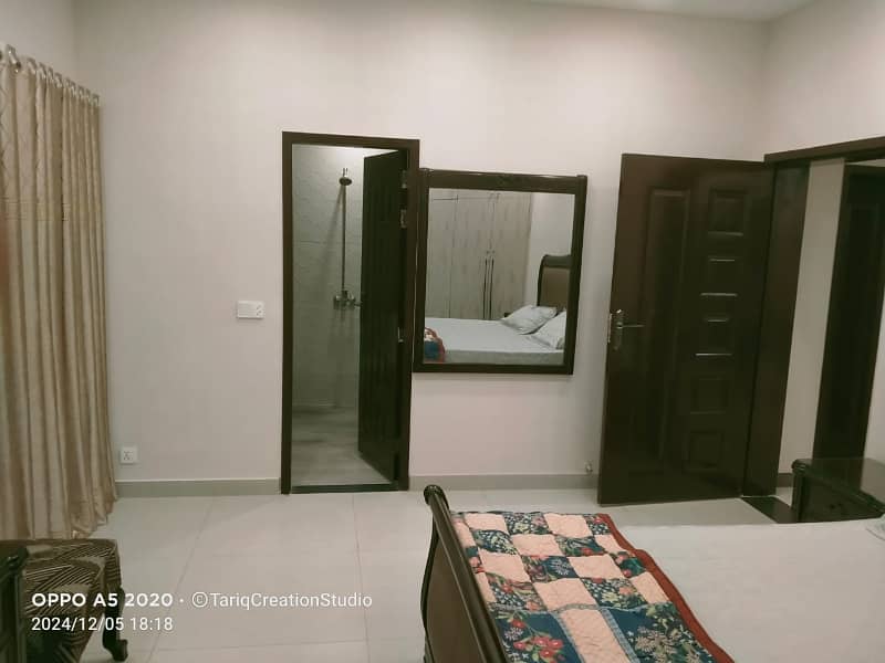 1 Kanal Fully Furnished House For Rent In DHA Phase 4 (Hot Location Nearby Gold Crest Mall) 12