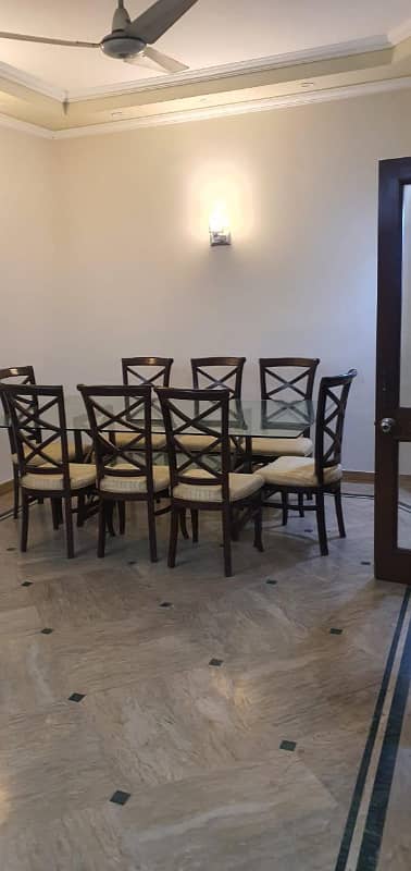 1 Kanal Fully Furnished House For Rent In DHA Phase 4 (Hot Location Nearby Gold Crest Mall) 9