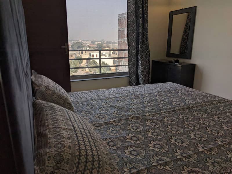 1-Bed Fully Furnished Luxury Flat For Rent In Sector E, Bahria Town Lahore 1