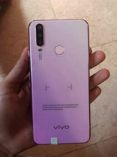 Vivo y15 4/128 10/10