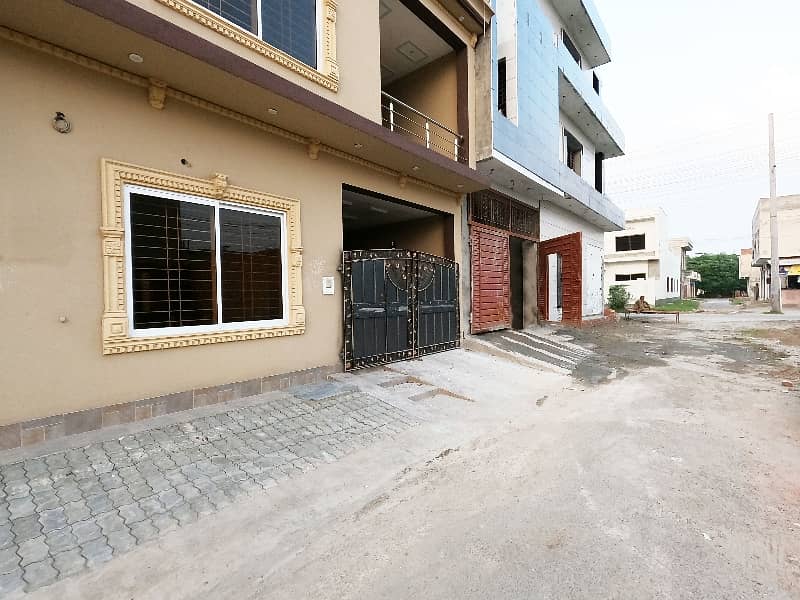 Premium Prime Location 4 Marla House Is Available For Sale In Lahore 4