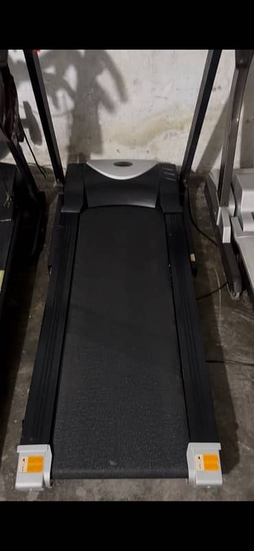 American fitness treadmill 120 kg weight sportted mp3 sound system 1