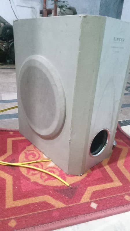 singer woofer 4