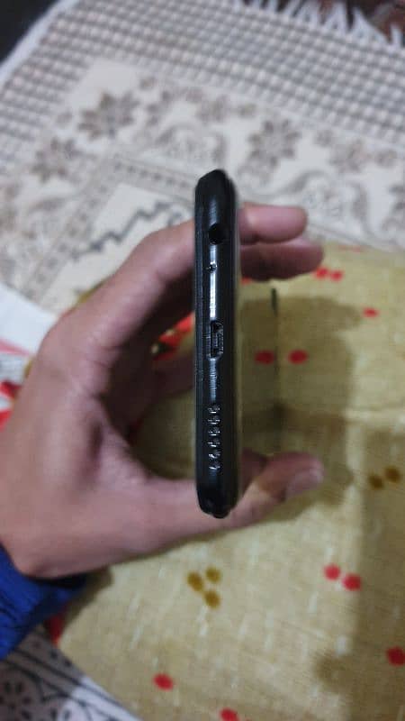 Infinix Hot 8 2/32 GB 9/10 Condition Panel Change all okay 5