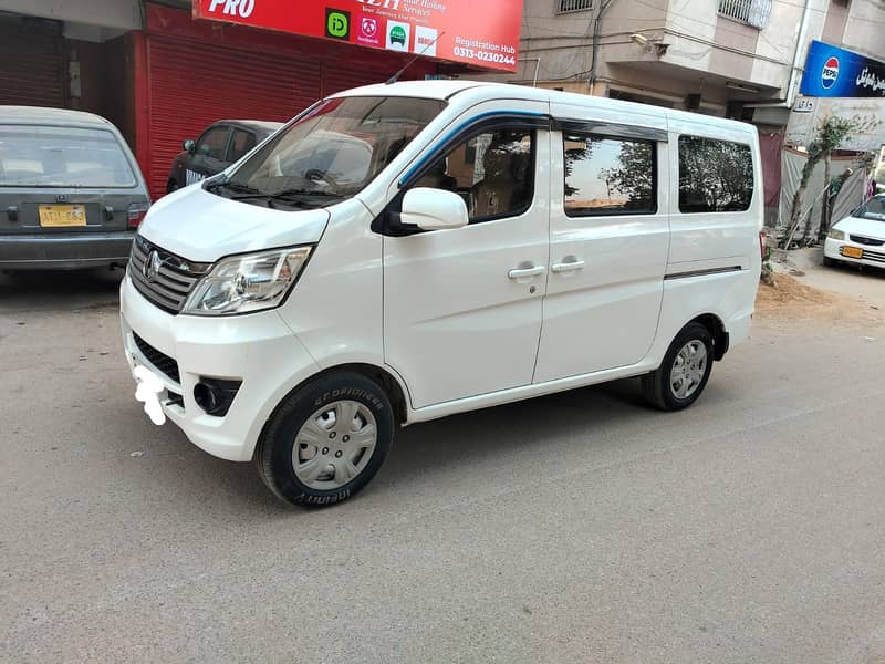 Changan Karvaan Plus Model 2022 4