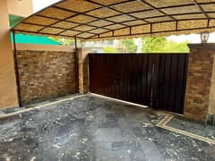 10 Marla House Available For Sale In Wapda Town Phase 1 Block H4 good location solid condition