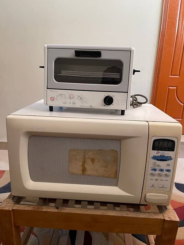 dawlance microwave and mini baking oven 0