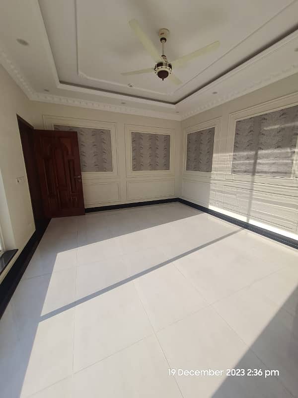 1 Kanal Full House For Rent In DHA Ph 6 3