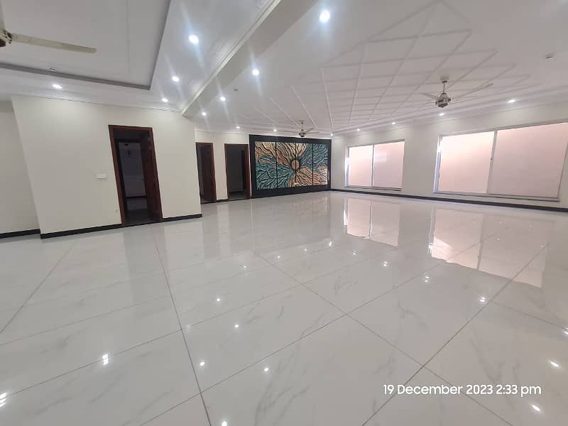 1 Kanal Full House For Rent In DHA Ph 6 7