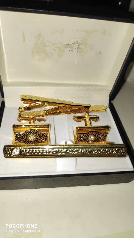 cufflinks and tie pin set 6