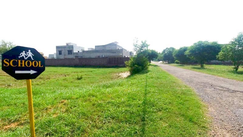 Back Of MAIN BOULEVARD 100 Ft Rd 1 Kanal TOP LOCATION PLOT For Sale In AWT PHASE 2 22