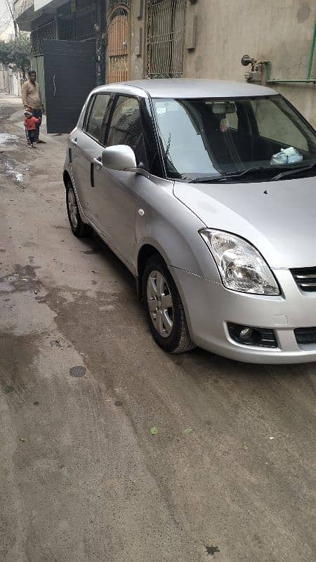 Suzuki Swift 2015 10