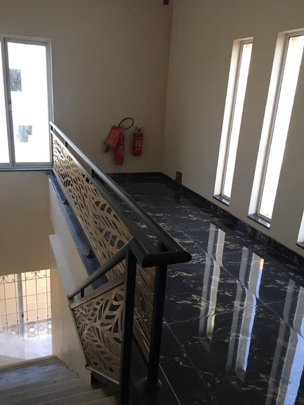 1 Kanal Upper Portion For Rent in DHA Phase 7 Lahore Prime Location New Build House 2