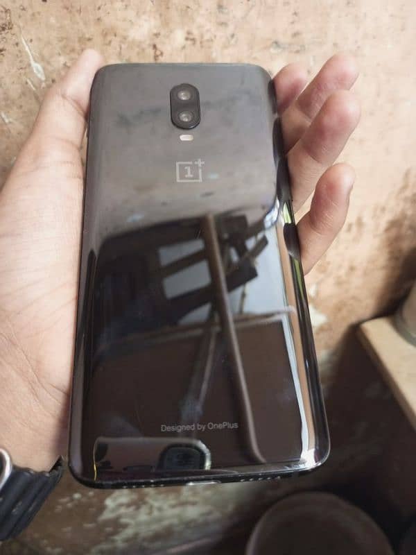 OnePlus 6T 1