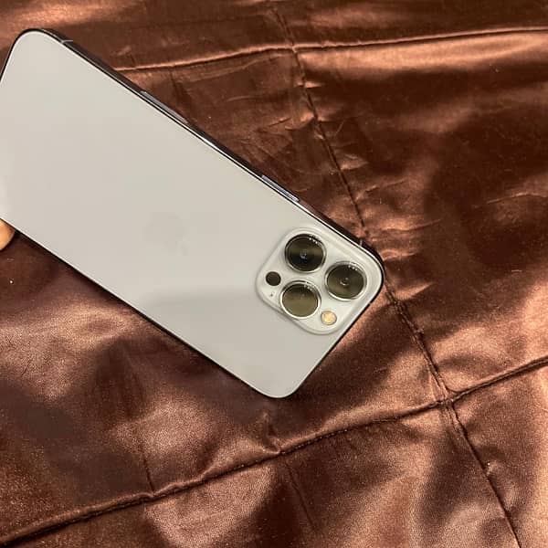 IPHONE 13 promax 256gb FU PTA APPROVED 3