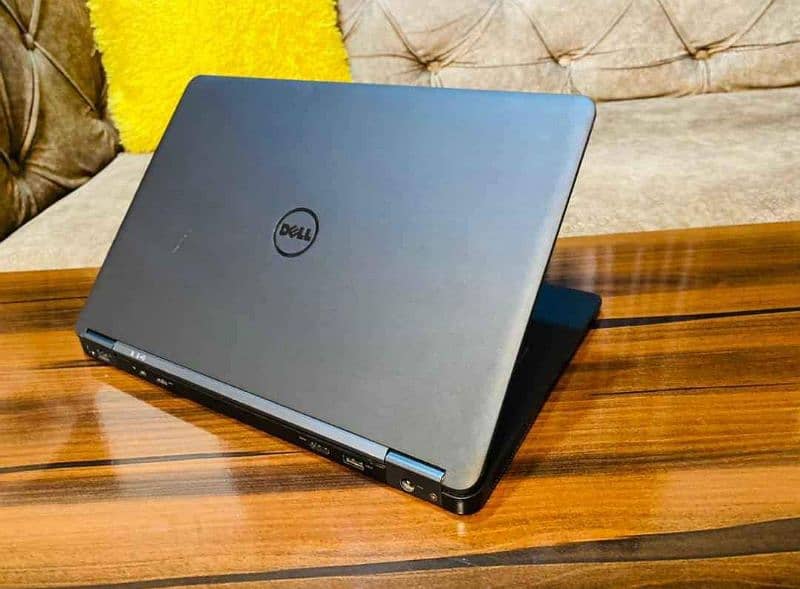 Dell Latitude E7450 – Intel Core i5 5th Gen/ 8GB RAM/ 256GB SSD 2