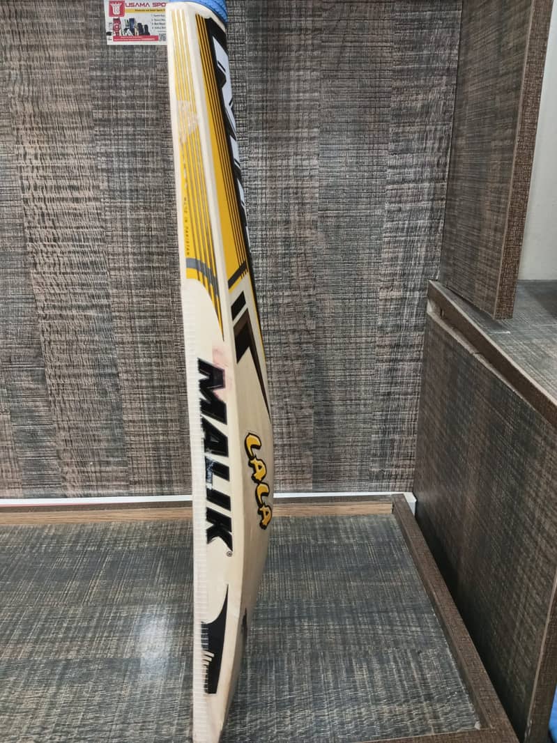 Orignal MB LALA Edition bat brand New in very reasonable price 2