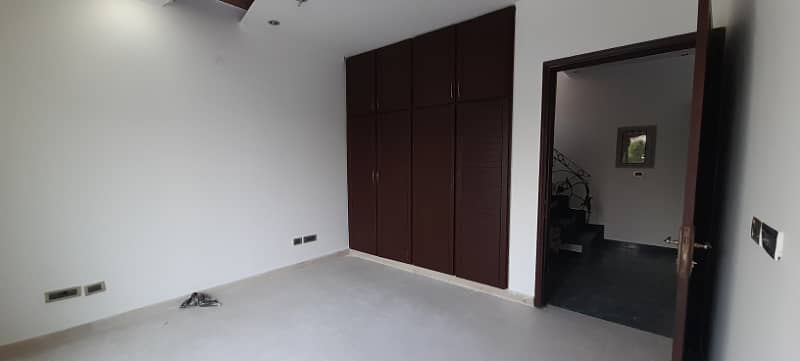 Cantt properties offers 10MARLA used House for sale in Phase 4 DHA 5