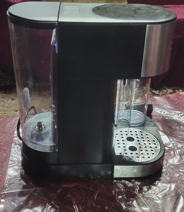 west point coffee maker machine model no WF- 2025 this is used in home 4