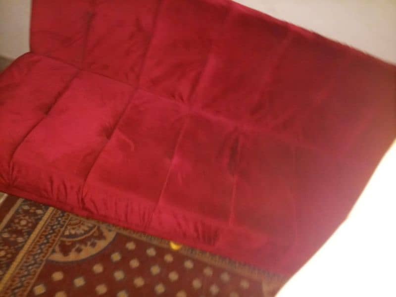 valvet sofa come bed only 4 month use 1