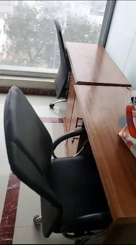 Sharing Furnished Office Available For Rent 4