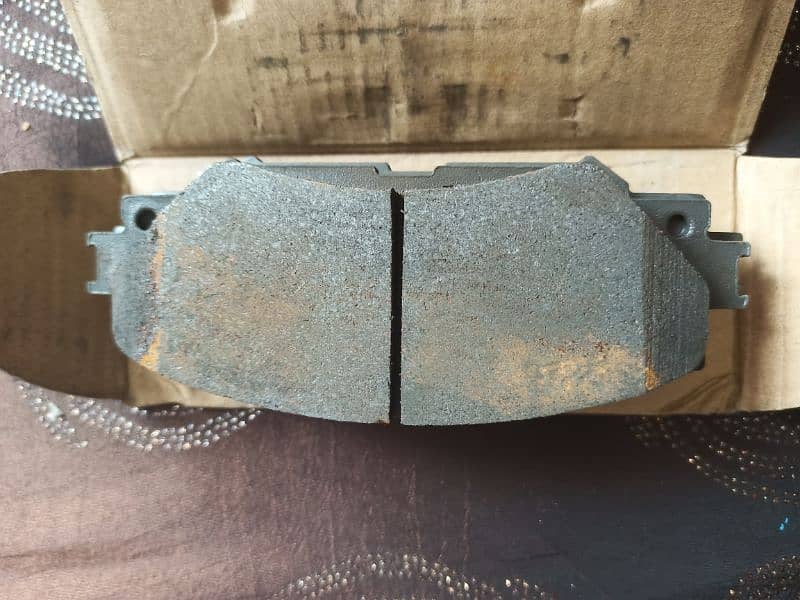 GM max brake pads for xli,axio,altis 5