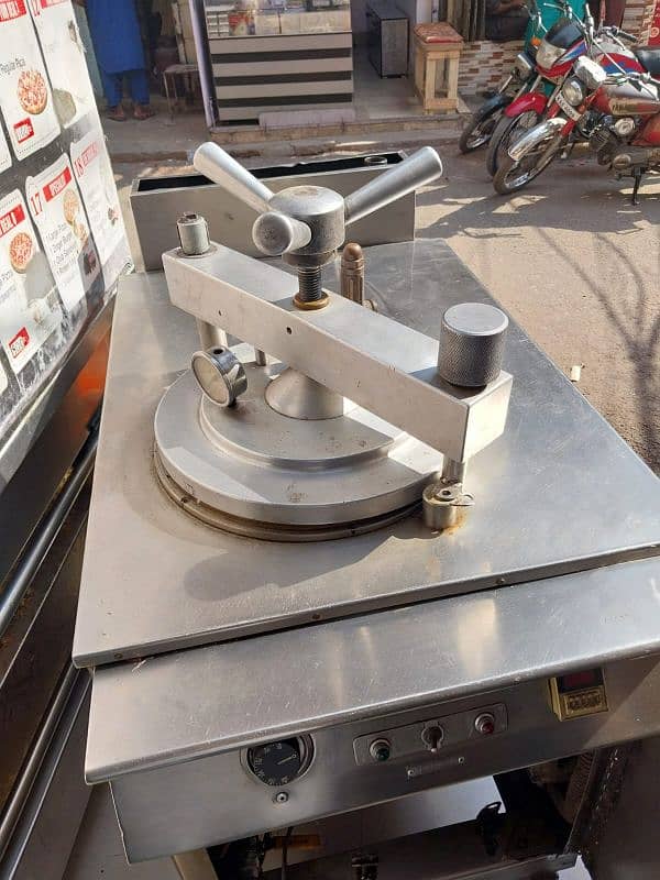 fast food restaurant equipment 11