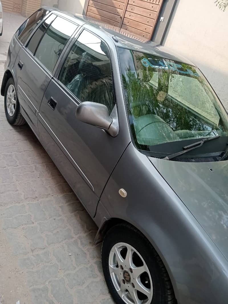 Suzuki Cultus VXL 2010 3