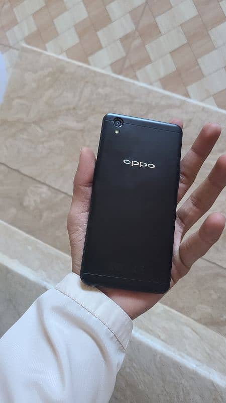 Oppo A37 5