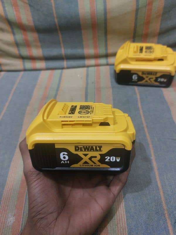 Milwaukee M12 6ah batteries and DeWalt 20V batteries 0