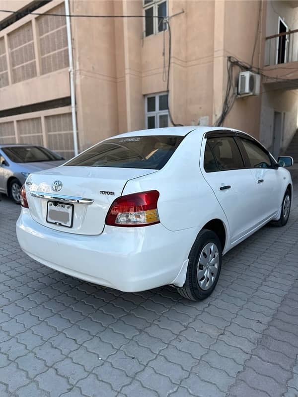 Toyota Belta 2006/12 Geniune 4