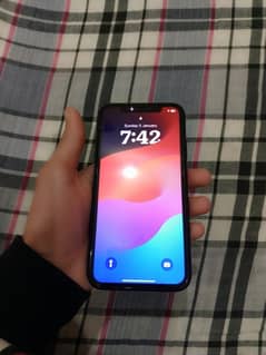 Iphone Xr - 10/10 Condition - 64/GB