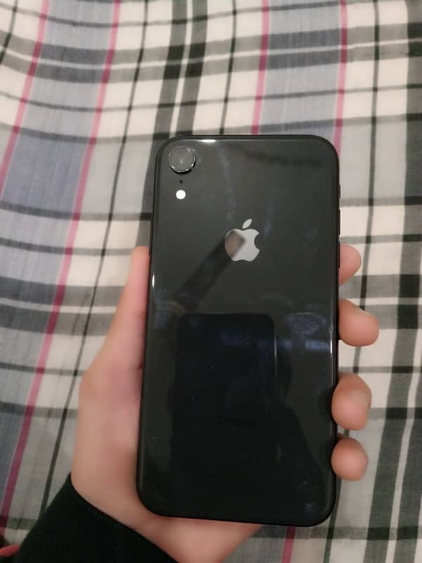 Iphone Xr - 10/10 Condition - 64/GB 1