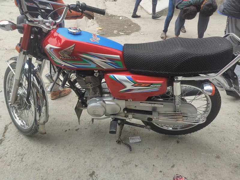 Honda CD 125 For Sale 4