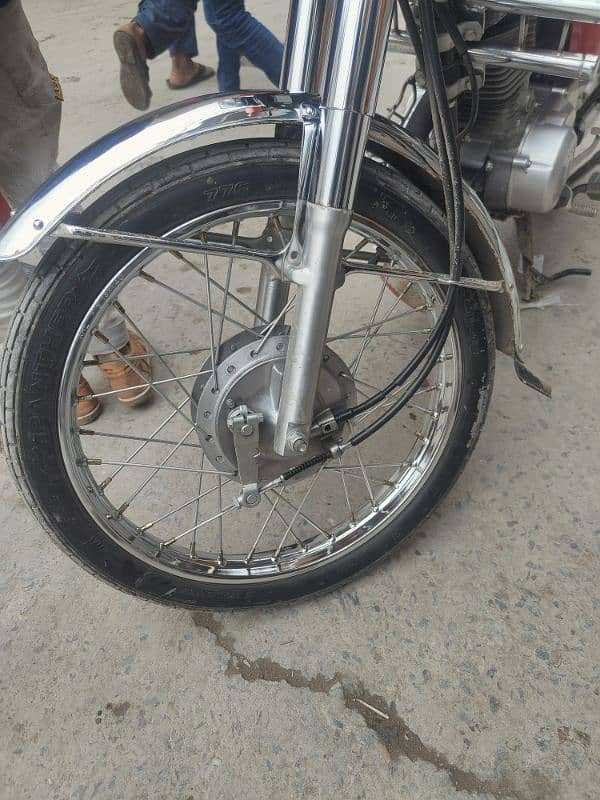 Honda CD 125 For Sale 5