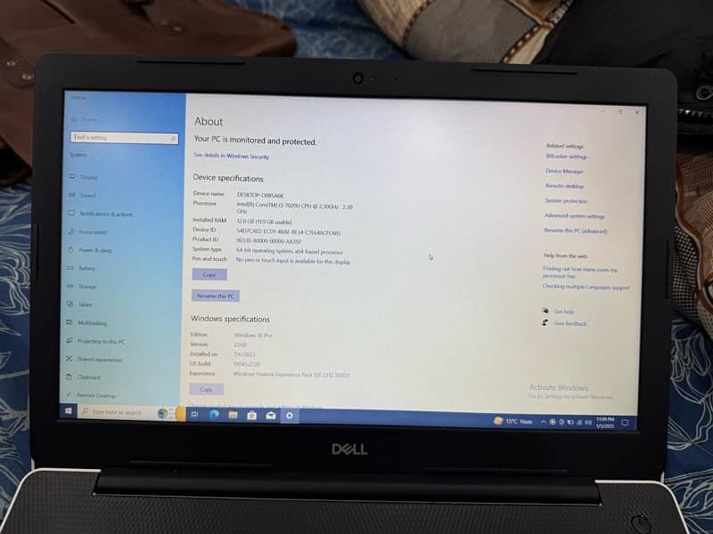 Dell Inspiron , Core i5 -7th Generation 7