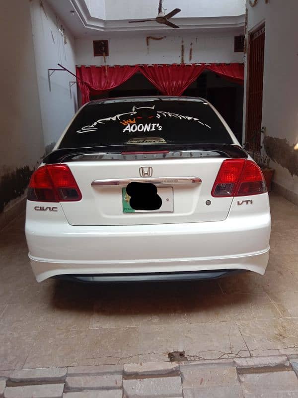 Honda Civic EXi 2005 4