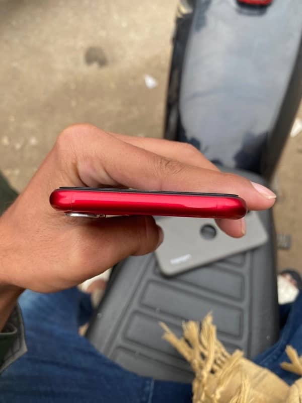 iphone 11 Non-PTA 5