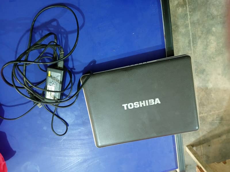 Toshiba Satellite U505-S2005 core i3 3rd generation 8