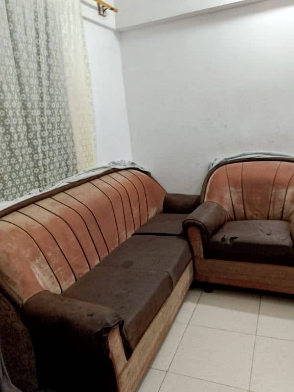 5Setar sofa set 0