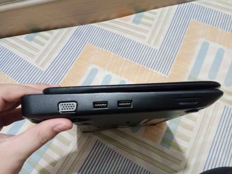 Dell laptop good condition 5