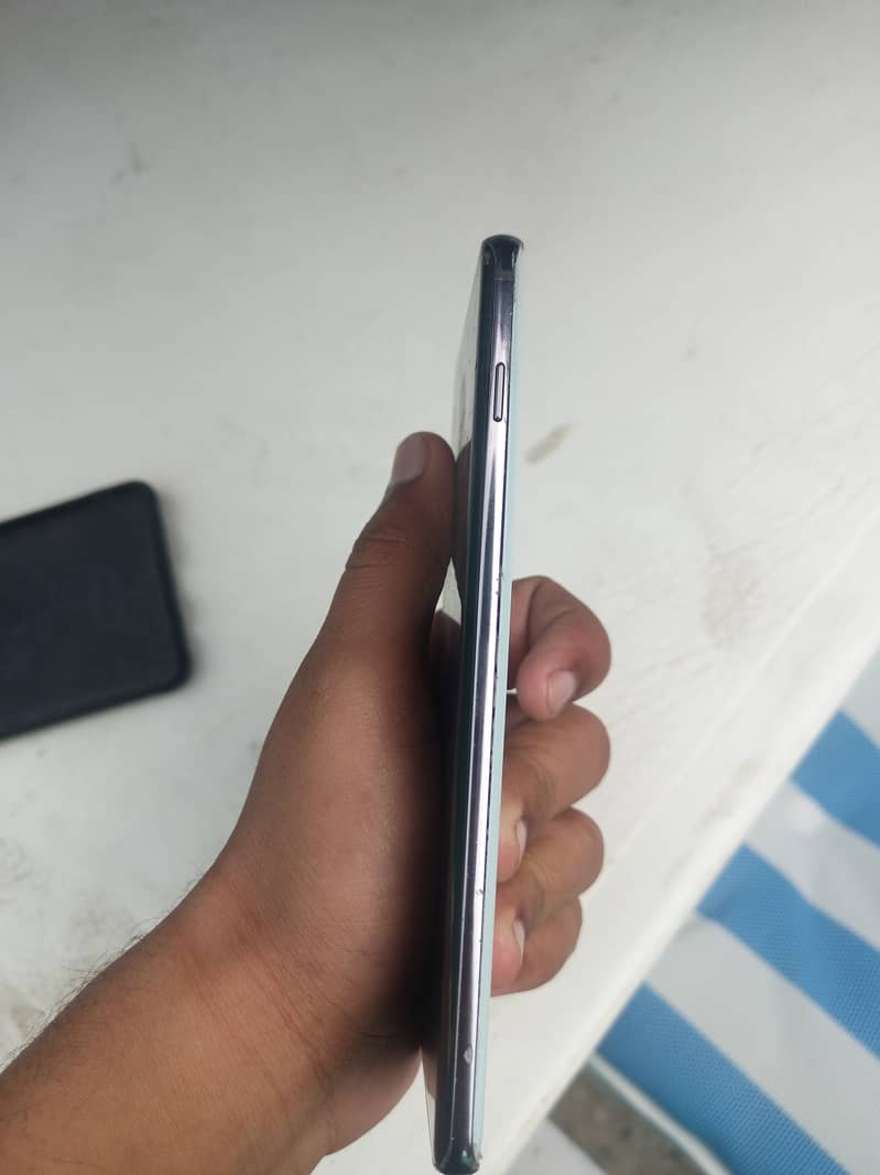 Samsung s10plus 1